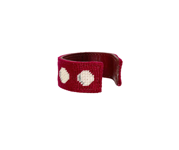 faux pearls slim needlepoint cuff (short)